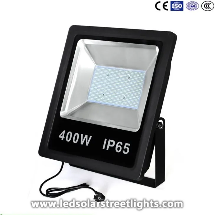 4, 400 Watt LED Flood Light